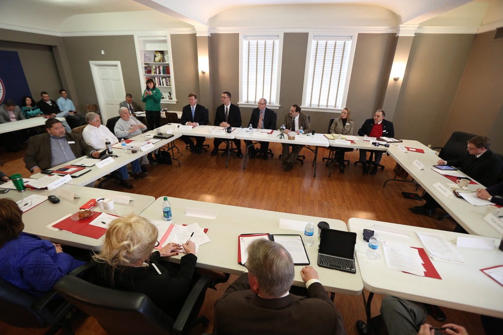 Iowa Straw Poll GOP Committee