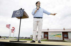 Marco Rubio’s Iowa return dampened by thunder, on-and-off showers
