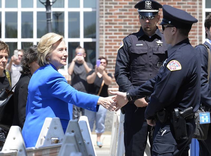 Hillary Clinton police officers