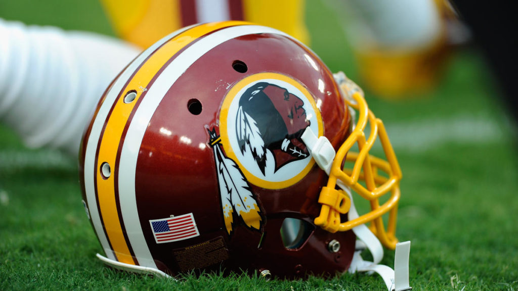 redskins-football-helmet