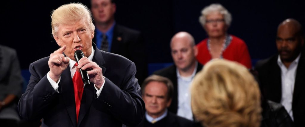 donald-trump-pointing-at-hillary-clinton