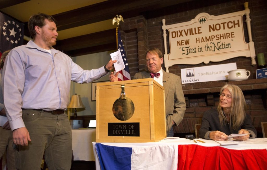 dixville-notch-2016-voting