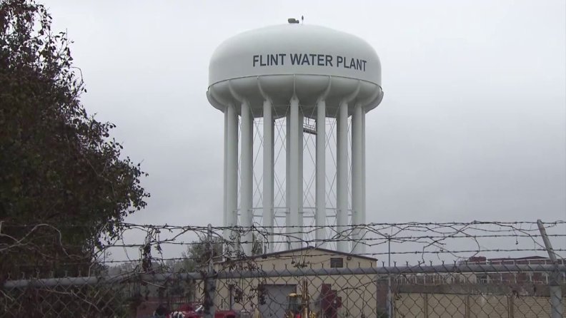 flint-michigan-water-tower