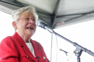 Kay Ivey announces $2.5 million grant for Alabama Aviation College expansion