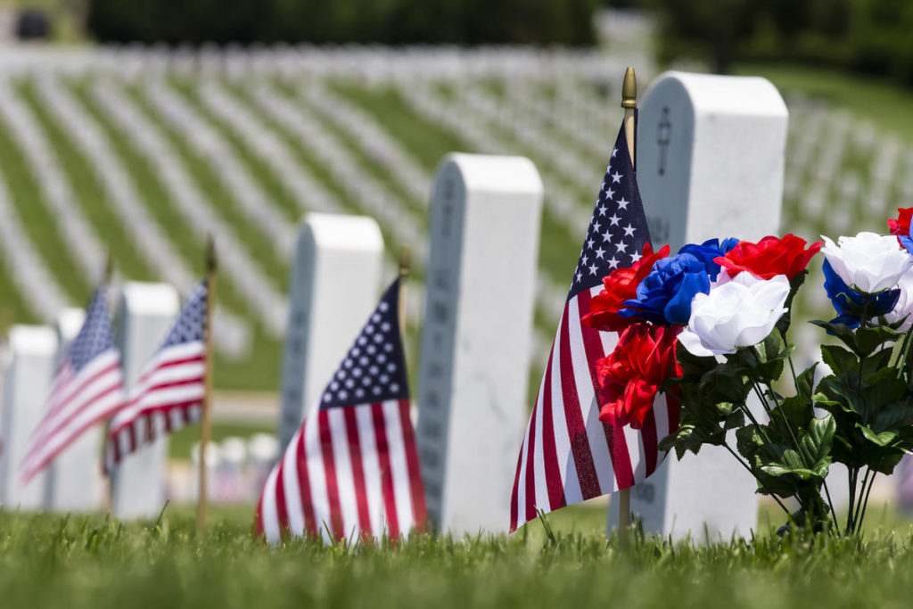 Memorial Day_military cemetery