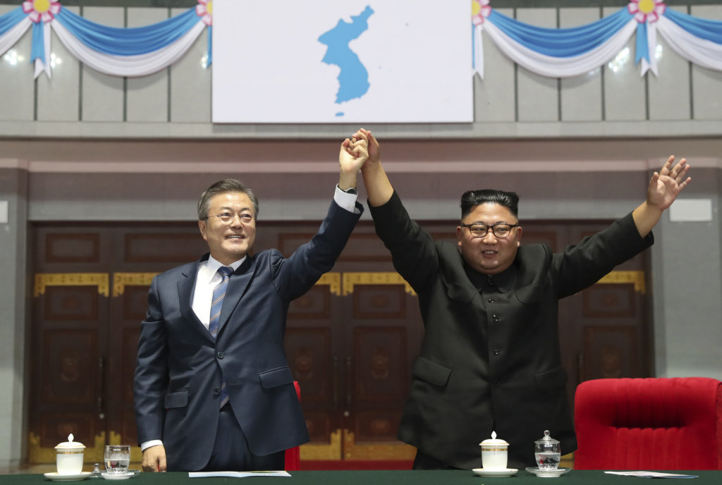 APTOPIX North Korea Koreas Summit